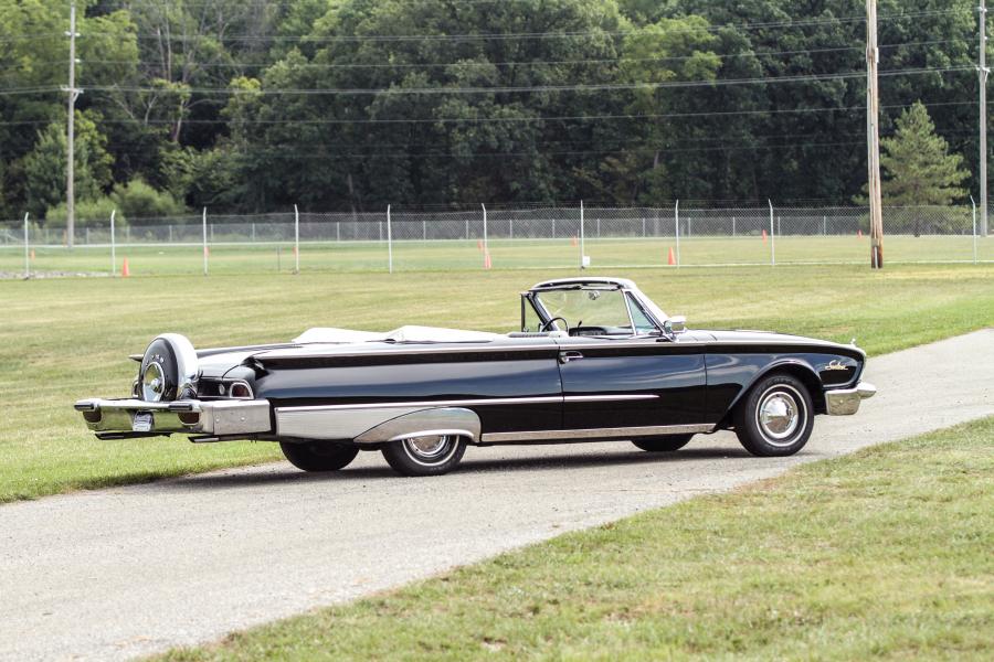 Ford Galaxie Special Sunliner 1960 года  (фото 9 из 9)